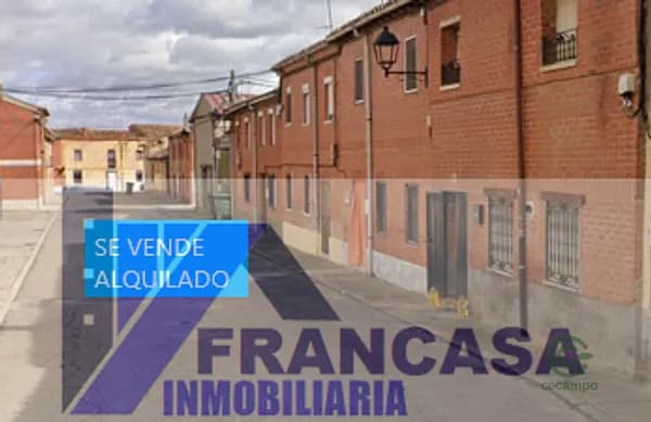 Casa de 0,0096 ha en venta en Villarramiel, Palencia