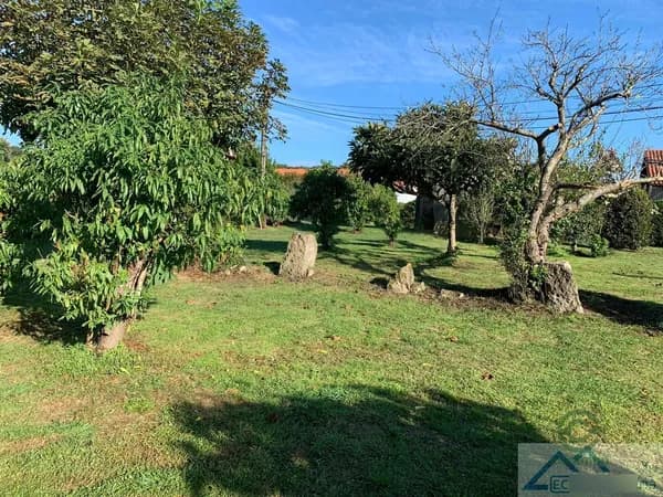 Terreno urbano de 0,1518 ha en venta en Ribamontán al mar, Cantabria
