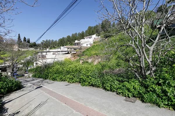 Finca rústica de 0,061 ha en venta en Granada, Granada