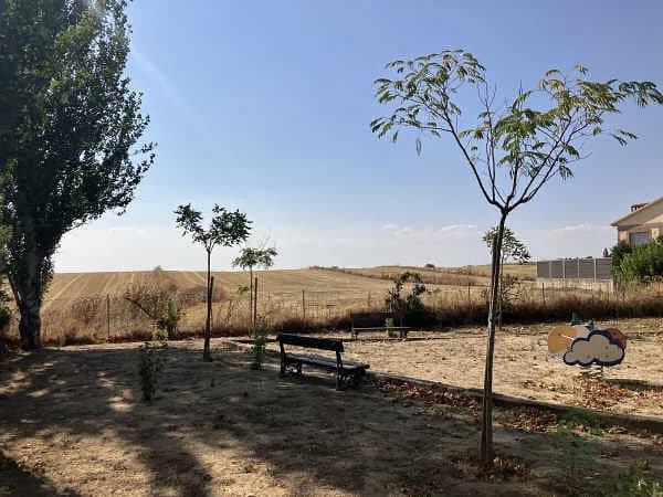 Casa de 0,0568 ha en venta en Serranillos del valle, Madrid