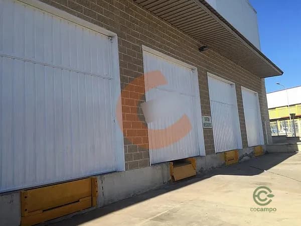Nave industrial de 0,18 ha en venta en Vendrell (el), Tarragona