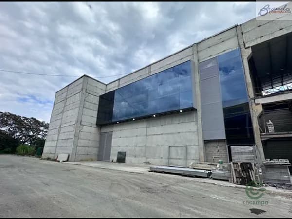 Nave industrial de 0,5868 ha en alquiler en Antioquia