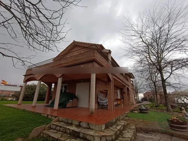 Casa de 0,05 ha en venta en Clavijo, La rioja