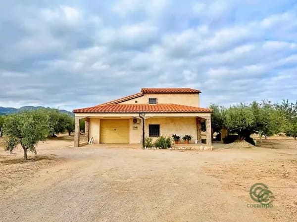 Finca agrícola de 1,5 ha en venta en Tortosa, Tarragona
