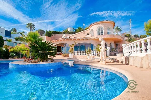 Casa de 0,1615 ha en venta en Moraira, Alicante