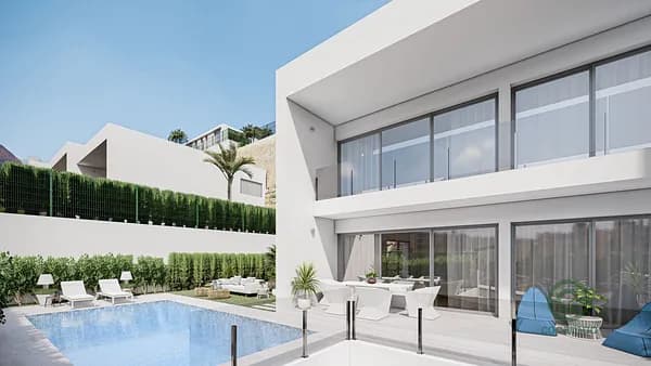 Casa de 0,05 ha en venta en Alicante