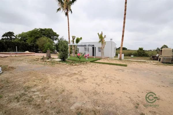 Finca rústica de 0,138 ha en venta en Daya vieja, Alicante