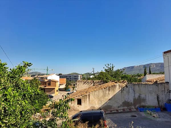 Terreno urbano de 0,0165 ha en venta en Gata de gorgos, Alicante