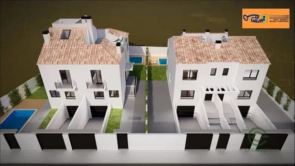 Casa de 0,0237 ha en venta en Valdepenas, Ciudad real