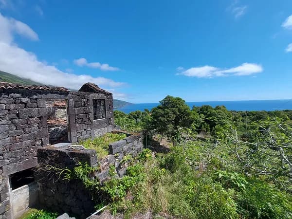 Finca rústica de 0,07 ha en venta en Lajes do pico, Açores
