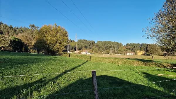 Finca rústica de 0,1961 ha en venta en Torrelavega, Cantabria