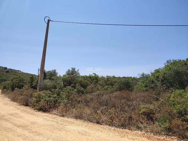 Finca agrícola de 1,548 ha en venta en Lagos, Algarve