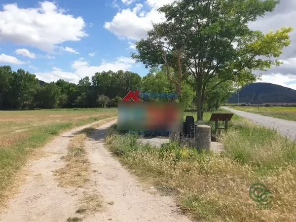 Finca rústica de 0,35 ha en venta en Zambrana, Alava