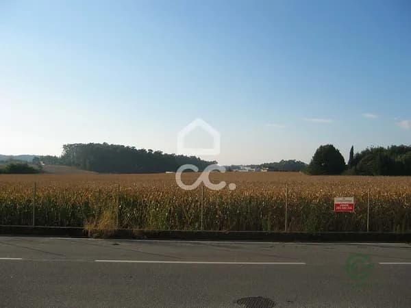 Finca rústica de 2,457 ha en venta en Vila nova da telha, Porto