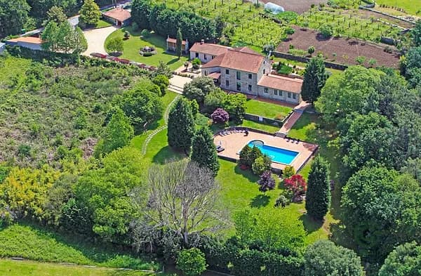 Finca de recreo de 0,8122 ha en venta en Cuntis, Pontevedra