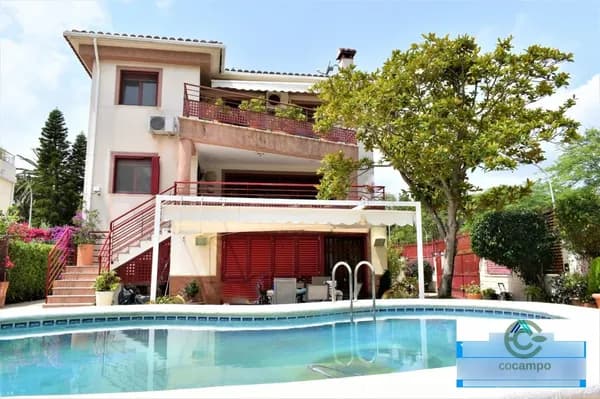 Casa de 0,048 ha en venta en Oliva, Valencia