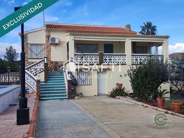 Finca rústica de 0,0228 ha en venta en Montserrat, Valencia