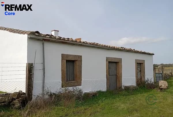 Finca rústica de 1,3 ha en venta en Cáceres