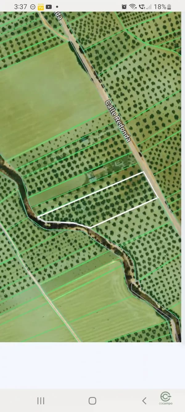 Finca agrícola de 0,8514 ha en venta en Granada