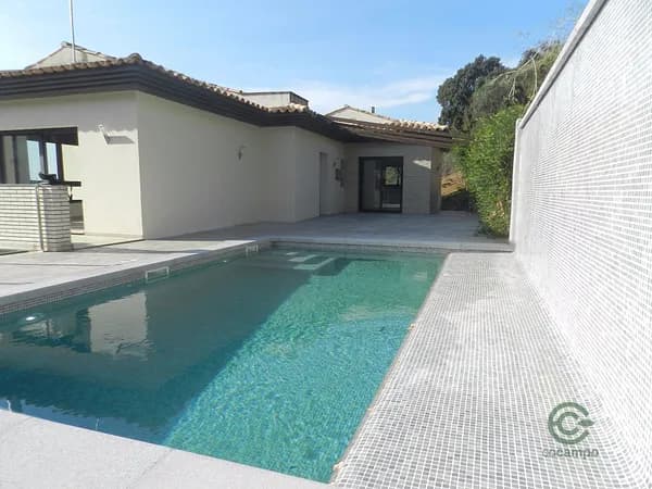 Finca rústica de 0,125 ha en venta en Santa susanna, Barcelona