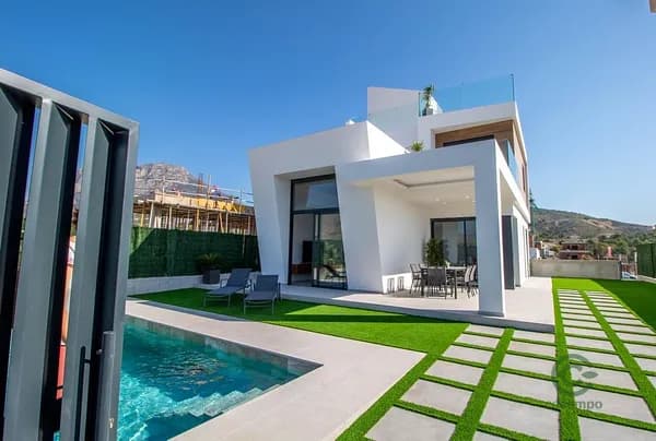 Finca rústica de 0,0373 ha en venta en Finestrat, Alicante
