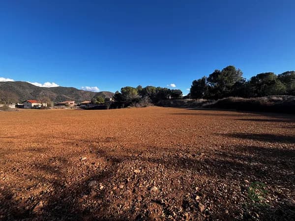 Finca de recreo de 1,02 ha en venta en La torre de claramunt, Barcelona