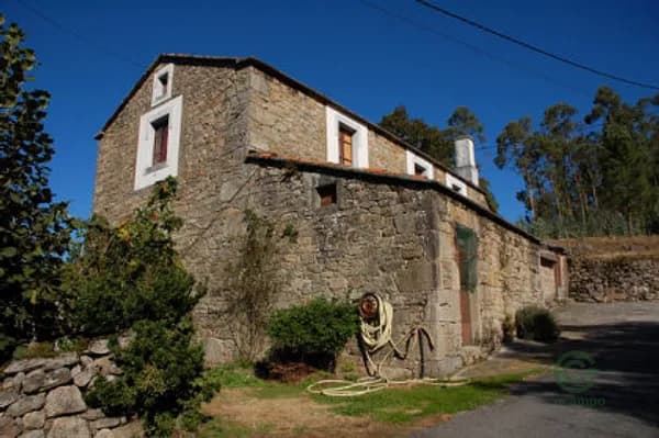 Finca rústica de 0,36 ha en venta en Irixoa, La coruna