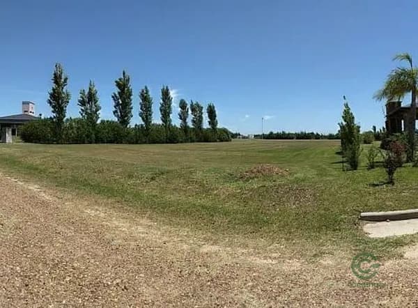 Finca de recreo de 0,16 ha en venta en Entre ríos province