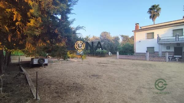 Casa de 0,4729 ha en venta en Casar de caceres, Caceres