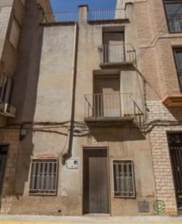 Casa de 0,0339 ha en venta en L'alcora, Castellon