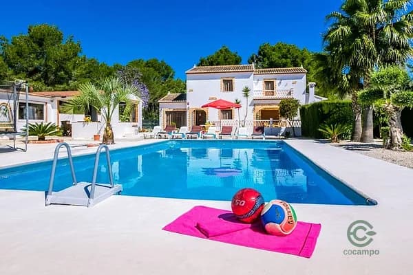 Finca rústica de 1,05 ha en venta en Alicante