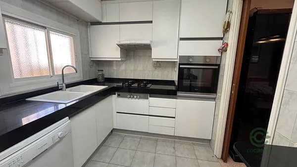 Casa de 0,0312 ha en venta en Terrassa, Barcelona