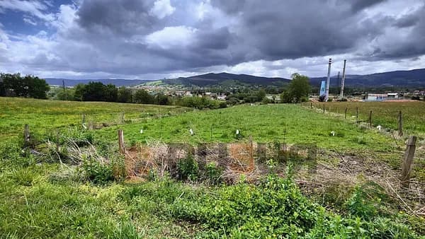 Finca rústica de 0,3086 ha en venta en Viono, Cantabria