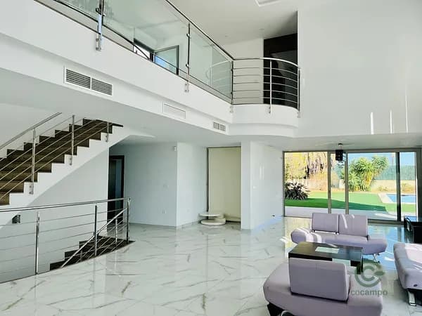 Casa de 0,1 ha en venta en Peña las aguilas, Alicante