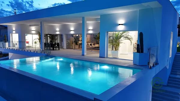 Finca rústica de 0,132 ha en venta en La marina, Alicante