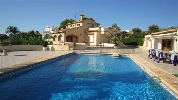 Finca rústica de 1,1 ha en venta en Benissa, Alicante