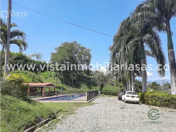 Finca de recreo de 0,2137 ha en venta en Caldas