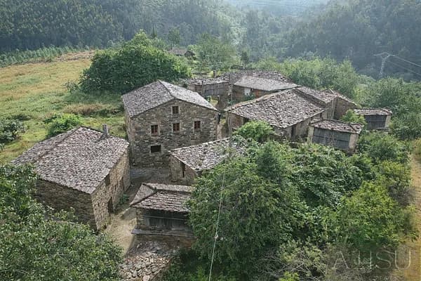 Finca rústica de 4 ha en venta en Riotorto, Lugo