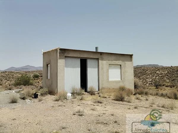 Finca rústica de 8,5 ha en venta en Albox, Almería