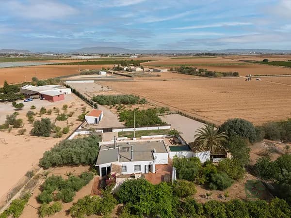 Finca rústica de 0,6684 ha en venta en Cartagena, Murcia