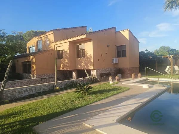 Casa de 0,1286 ha en venta en Benicasim, Castellón