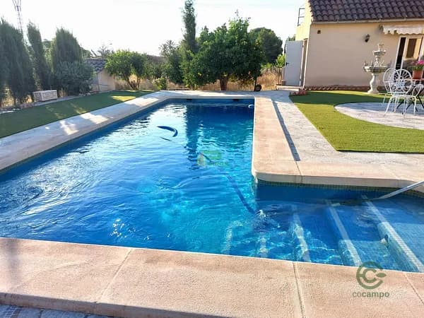 Finca rústica de 0,5 ha en venta en Totana, Murcia