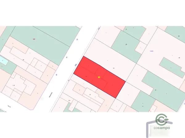 Terreno urbano de 0,0358 ha en venta en Manzanares, Ciudad real