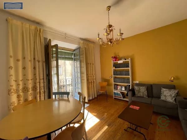 Casa de 0,0125 ha en venta en Siguenza, Guadalajara