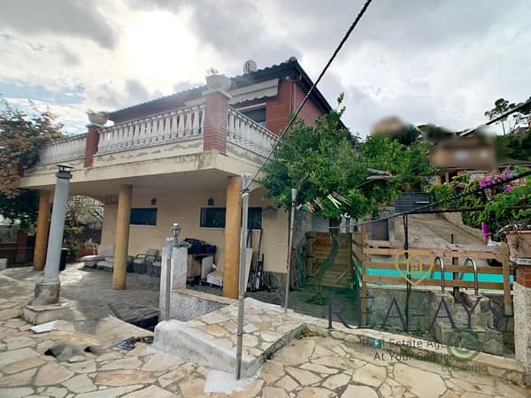 Finca rústica de 0,085 ha en venta en Vallirana, Barcelona