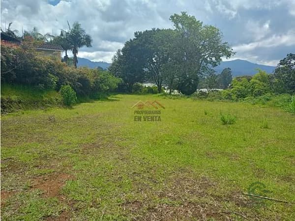 Terreno urbano de 0,3324 ha en venta en Antioquia