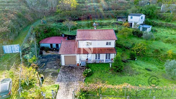 Finca rústica de 0,43 ha en venta en Amarante, Porto