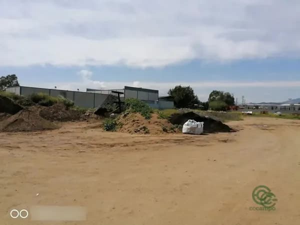 Finca agrícola de 0,3 ha en venta en Mijas, Malaga