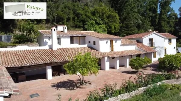 Finca rústica de 8 ha en venta en Gaucín, Málaga