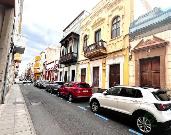 Casa de 0,0155 ha en venta en Las palmas de gran canaria, Las palmas